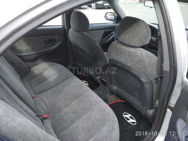 Hyundai Elantra 2001, 250,000 km - 2.0 l - Bakı
