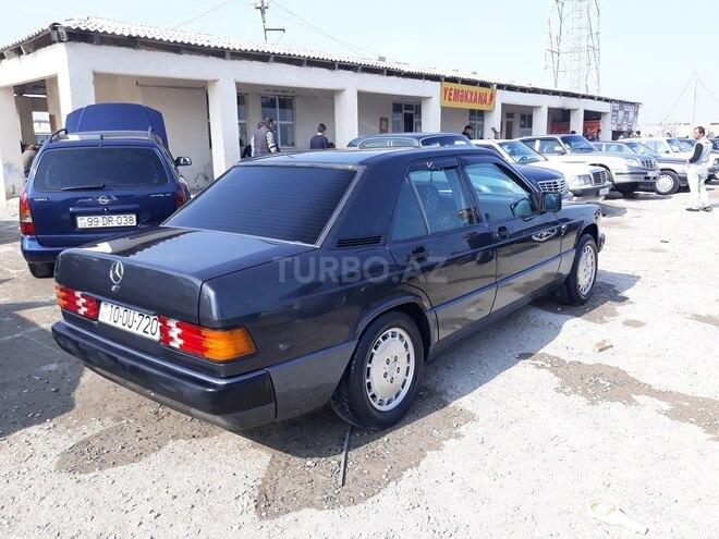 Mercedes 190 1991, 300,000 km - 2.0 л - Sumqayıt