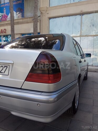 Mercedes C 200 1997, 237,455 km - 2.0 л - Sabirabad