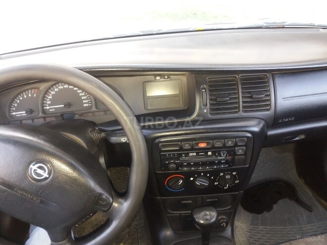 Opel Vectra 1998, 270,000 km - 2.0 л - Gəncə