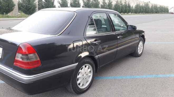 Mercedes C 220 1994, 136,652 km - 2.2 l - Gəncə