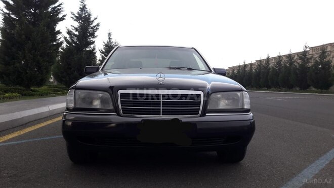 Mercedes C 220 1994, 136,652 km - 2.2 l - Gəncə