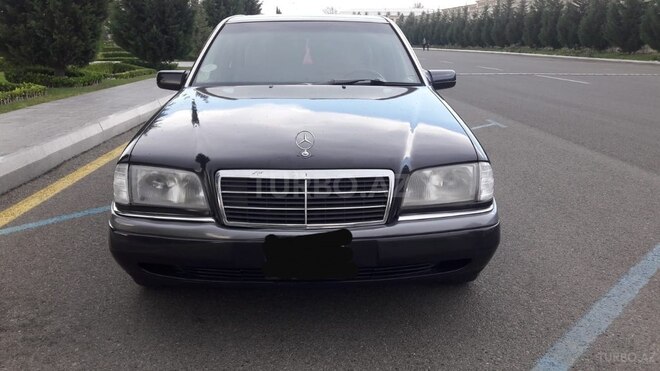 Mercedes C 220 1994, 136,652 km - 2.2 l - Gəncə