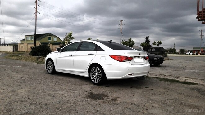 Hyundai Sonata 2014, 91,360 km - 2.4 l - Salyan
