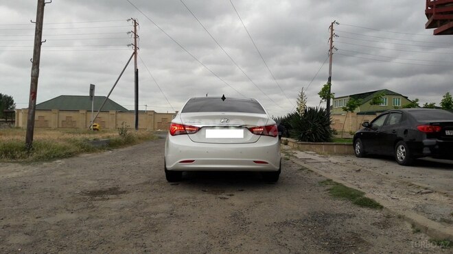 Hyundai Sonata 2014, 91,360 km - 2.4 l - Salyan