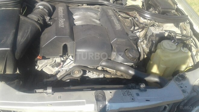 Mercedes E 240 1998, 278,000 km - 2.4 l - Balakən
