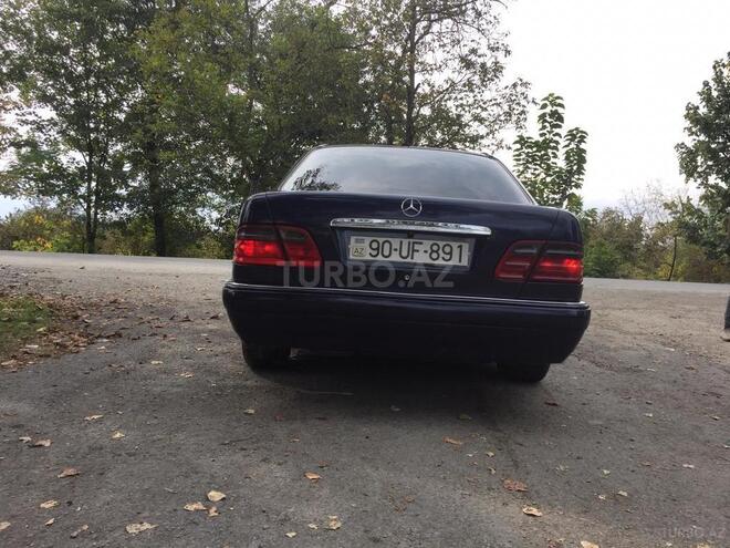 Mercedes E 230 1997, 328,687 km - 2.3 l - Zaqatala