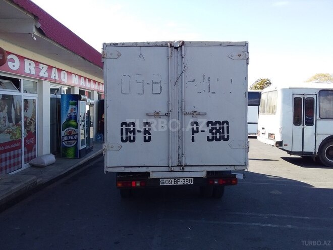 GAZ 2757 2000, 1,450,000 km - 2.4 л - Qax