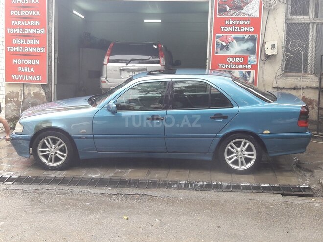 Mercedes C 180 1998, 300,000 km - 1.9 l - Bakı