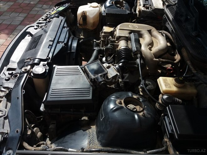 BMW 318 1996, 243,759 km - 1.9 л - Lənkəran