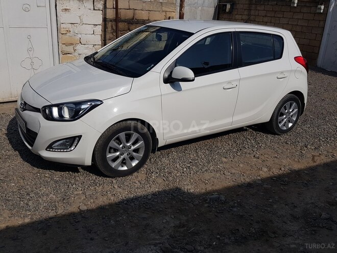 Hyundai i20 2013, 52,000 km - 1.4 л - Bakı
