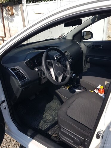 Hyundai i20 2013, 52,000 km - 1.4 л - Bakı