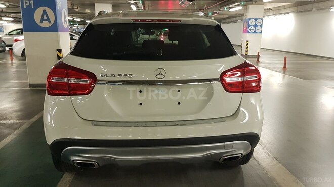 Mercedes GLA 250 2016, 39,000 km - 2.0 l - Bakı