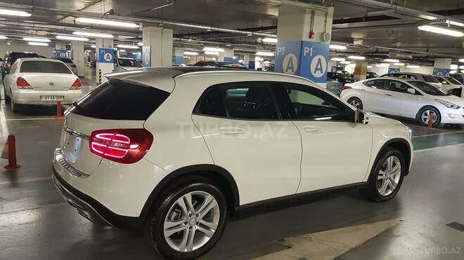 Mercedes GLA 250 2016, 39,000 km - 2.0 l - Bakı
