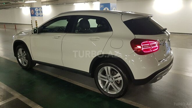 Mercedes GLA 250 2016, 39,000 km - 2.0 l - Bakı