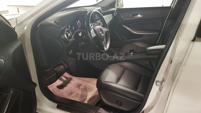 Mercedes GLA 250 2016, 39,000 km - 2.0 l - Bakı