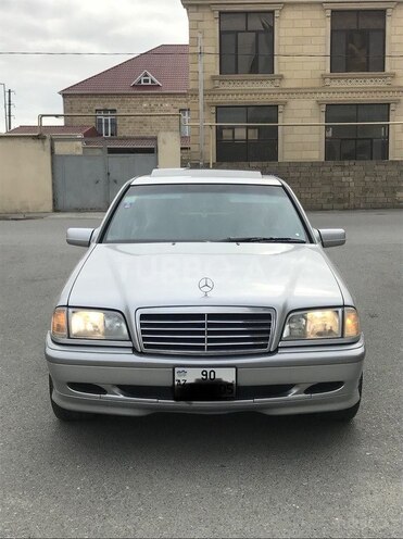 Mercedes C 230 2000, 150,951 km - 2.3 л - Bakı