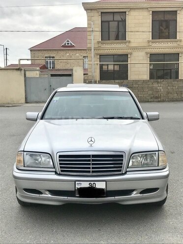 Mercedes C 230 2000, 150,951 km - 2.3 л - Bakı