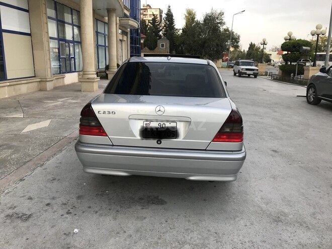 Mercedes C 230 2000, 150,951 km - 2.3 л - Bakı