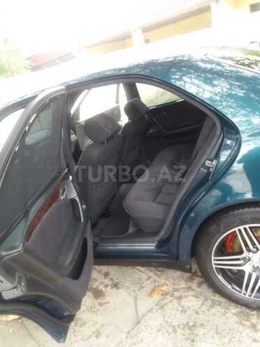 Mercedes E 240 1998, 136,487 km - 2.4 l - Bərdə