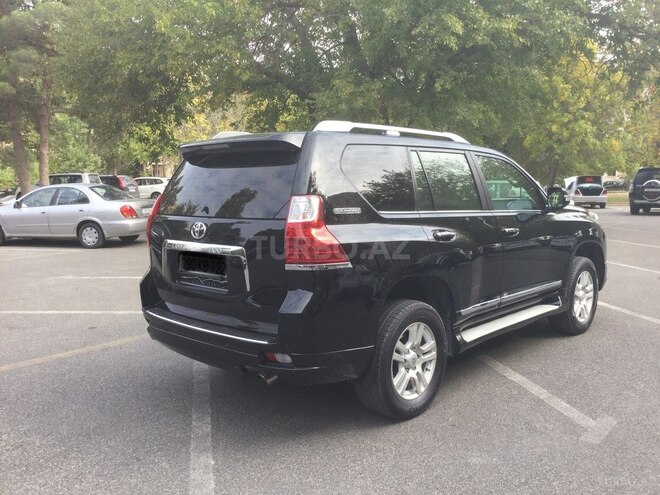 Toyota Prado 2012, 175,000 km - 2.7 л - Bakı