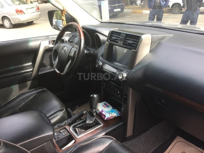 Toyota Prado 2012, 175,000 km - 2.7 л - Bakı