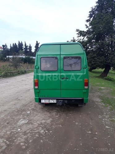 Mercedes 208 D 1993, 450,000 km - 2.2 l - Lənkəran