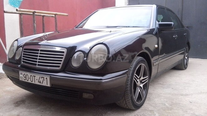Mercedes E 240 1998, 400,300 km - 2.4 l - Bakı