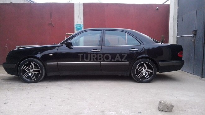 Mercedes E 240 1998, 400,300 km - 2.4 l - Bakı
