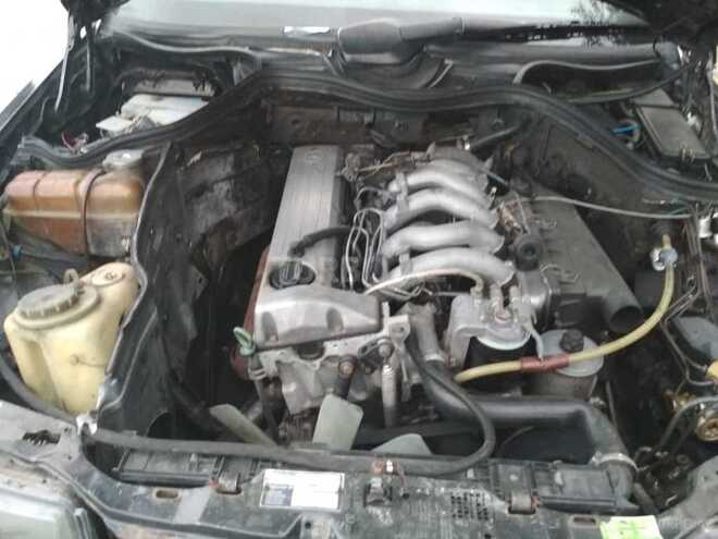 Mercedes E 250 1992, 502,000 km - 2.5 л - Bakı