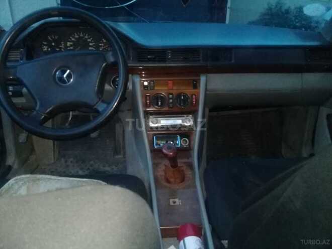 Mercedes E 300 1990, 283,000 km - 3.0 l - Ağstafa