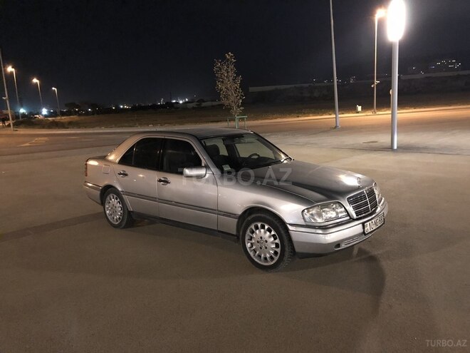 Mercedes C 180 1993, 297,000 km - 1.8 л - Bakı