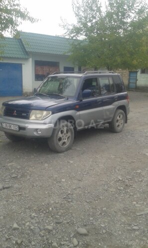 Mitsubishi Pajero io 1998, 332,000 km - 1.8 l - Qəbələ
