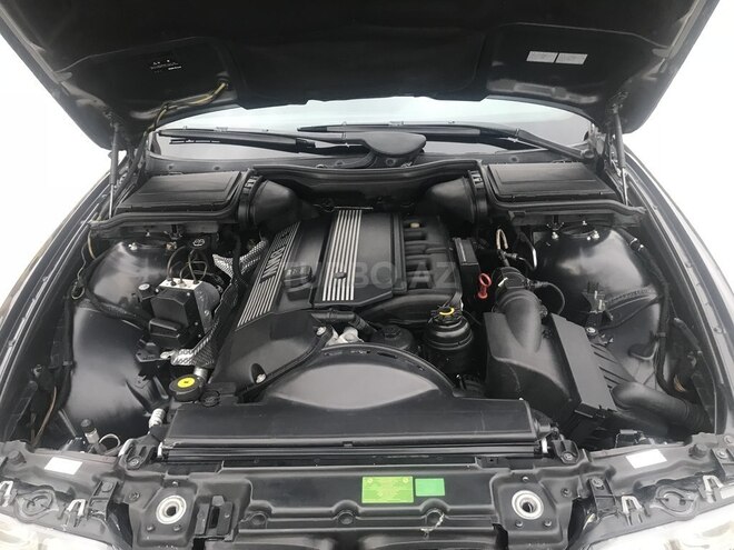 BMW 525 2001, 167,000 km - 2.5 l - Bakı