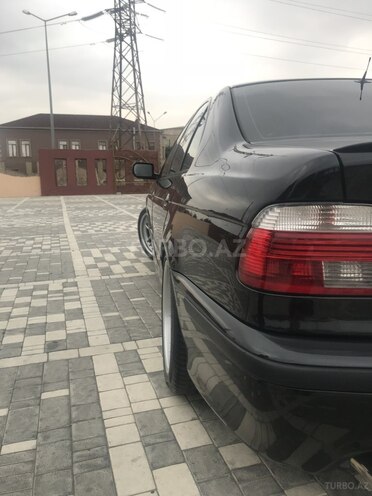 BMW 525 2001, 167,000 km - 2.5 l - Bakı