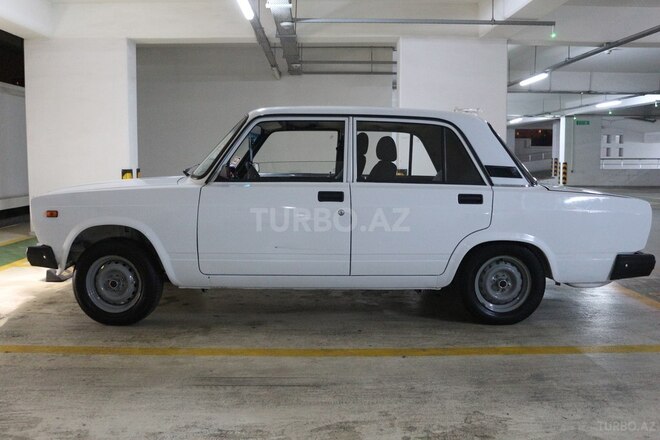 LADA (VAZ) 2107 2009, 90,000 km - 1.6 l - Bakı