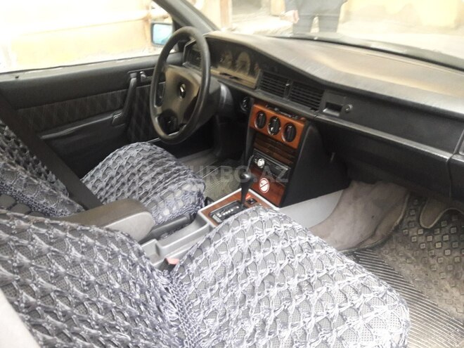Mercedes 190 1991, 700,000 km - 2.0 l - Sumqayıt
