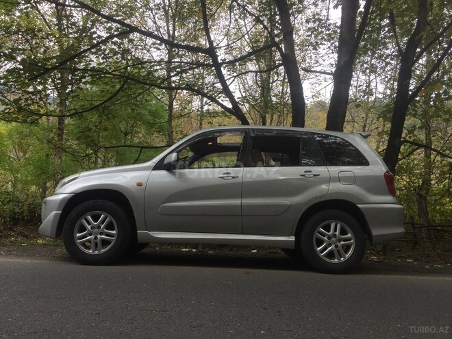 Toyota RAV4 2001, 250,000 km - 2.0 l - Sumqayıt