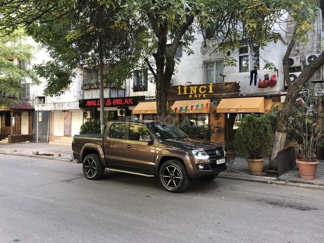 Volkswagen Amarok 2011, 96,000 km - 2.0 л - Bakı