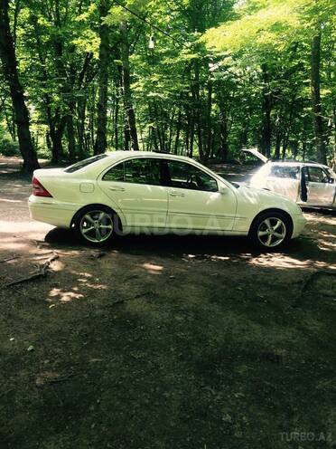 Mercedes C 240 2001, 295,000 km - 2.4 l - Balakən