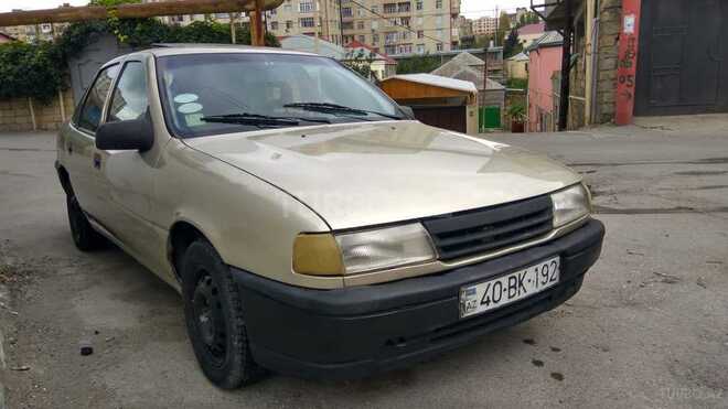 Opel Vectra 1992, 366,000 km - 1.8 l - Bakı