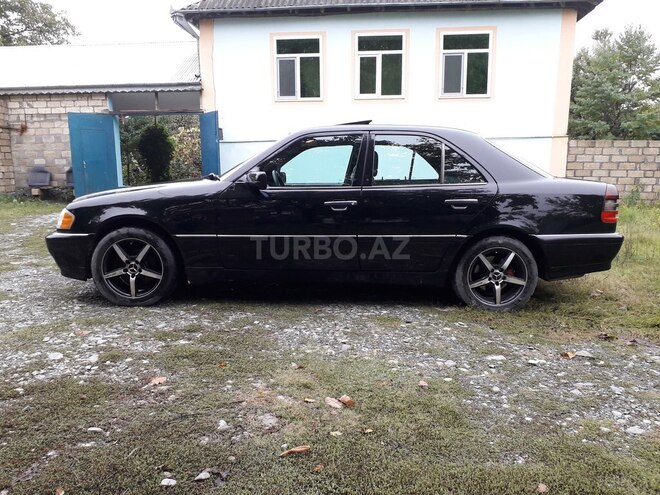 Mercedes C 230 1999, 274,600 km - 2.3 л - İsmayıllı
