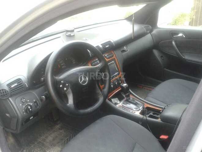 Mercedes C 220 2001, 334,000 km - 2.2 l - Cəlilabad