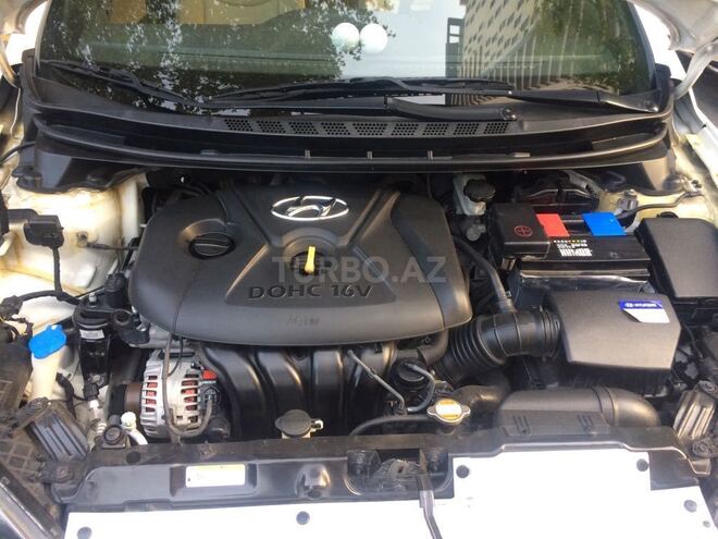 Hyundai Elantra 2011, 157,000 km - 1.8 l - Bakı