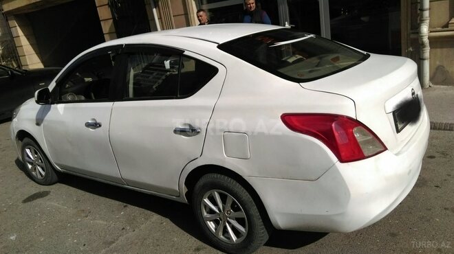 Nissan Sunny 2012, 205,758 km - 1.5 l - Bakı