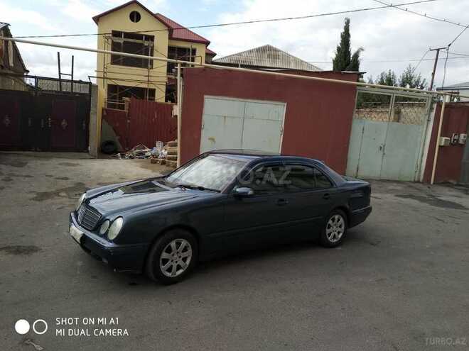 Mercedes E 200 2000, 301,100 km - 2.0 l - Bakı