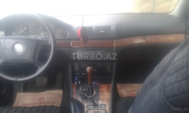 BMW 528 1996, 320,000 km - 2.8 l - Bakı