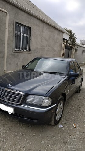 Mercedes C 220 1999, 370,000 km - 2.2 l - Bakı