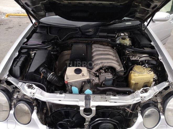 Mercedes E 300 1998, 390,000 km - 3.0 л - Bakı