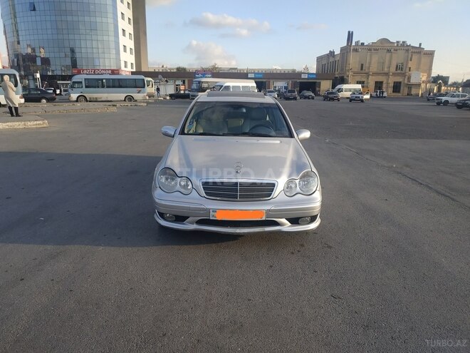Mercedes C 250 2006, 256,452 km - 2.5 л - Sumqayıt